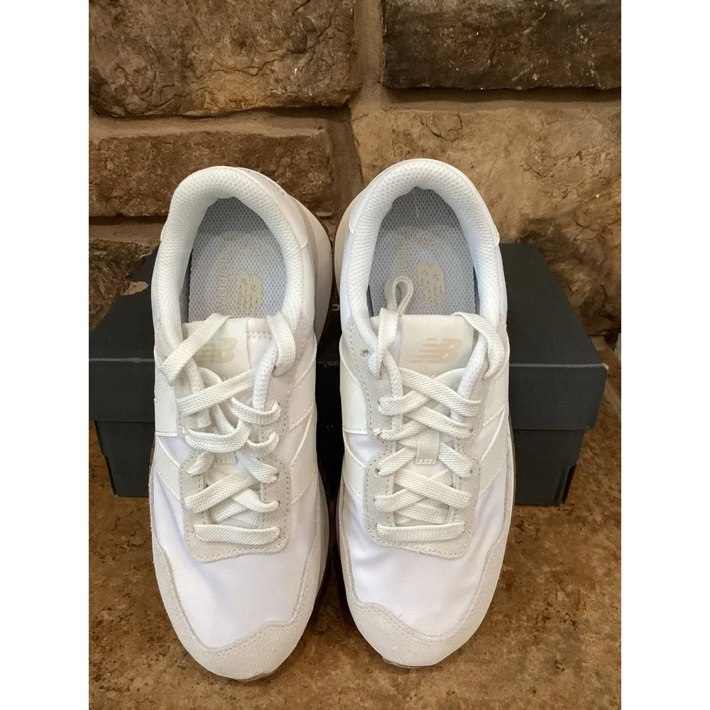 New Balance 237 Grey White Suede Satin Running Shoes WS237NN Womens 8 Mens 6.5